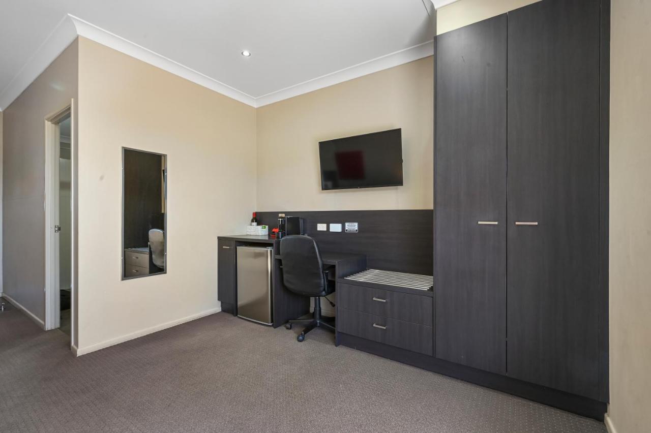 Platinum International Hotel Toowoomba Exterior photo