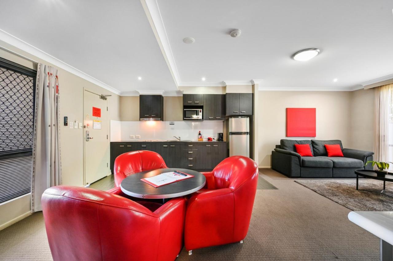 Platinum International Hotel Toowoomba Exterior photo