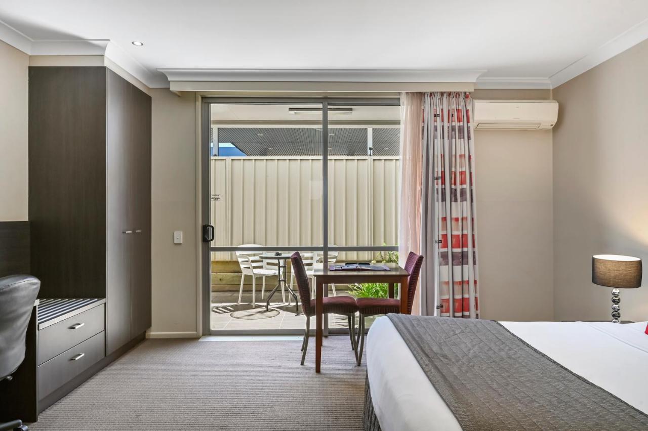 Platinum International Hotel Toowoomba Exterior photo